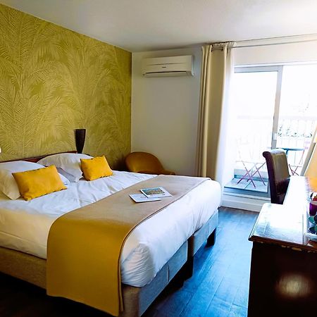 Hotel Des Tuileries Nimes Bagian luar foto